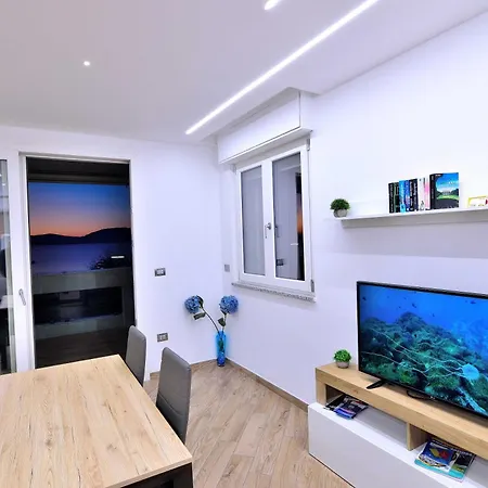 Diamond - Apartment Garibaldi Apartman